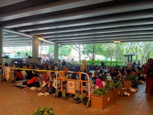 Pekerja Migran Indonesia yang Memanfaatkan Hari Libur Berkumpul di Taman Mei Foo, Minggu 15/9/2019. Sumber Foto : Redaksi Buruh Migran